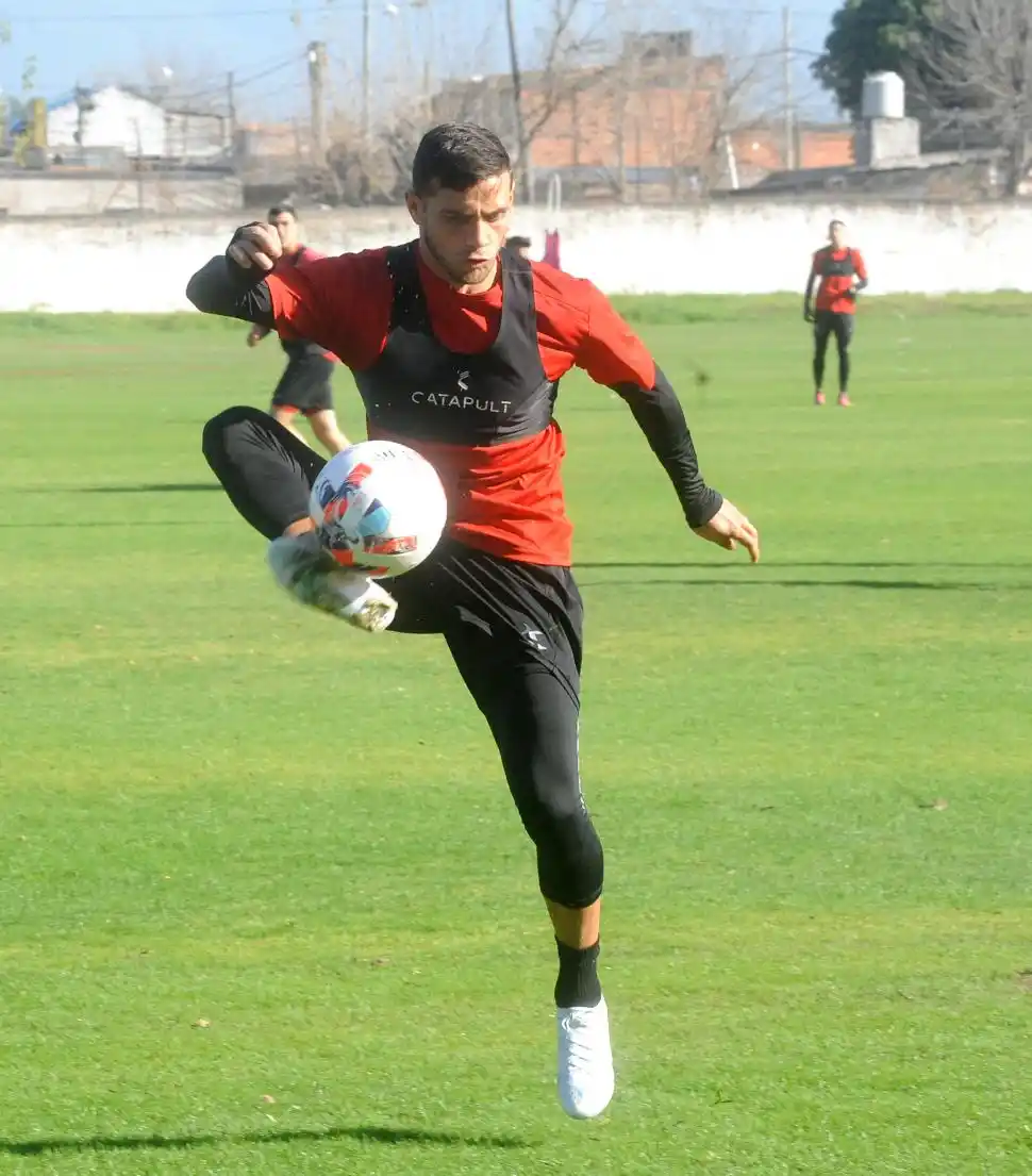  PRENSA BELGRANO DE CÓRDOBA la gaceta / foto de diego araoz twitter @InstitutoACC twitter @GimnasiaMendoza twitter @caallboys 