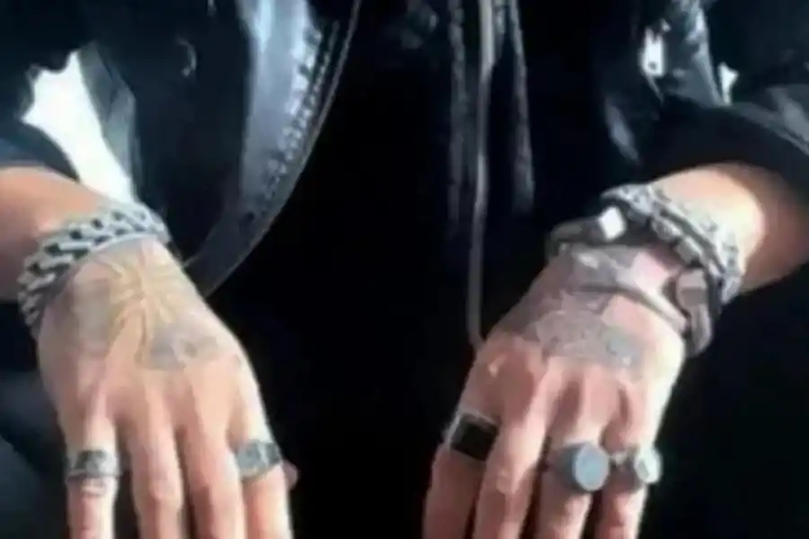 MARCAS. “Cruz de Hierro” y “Martillo de Thor”, símbolos neonazis. 