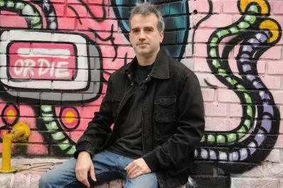 Vuelve “La gallina Turuleca” y se estrena una comedia negra