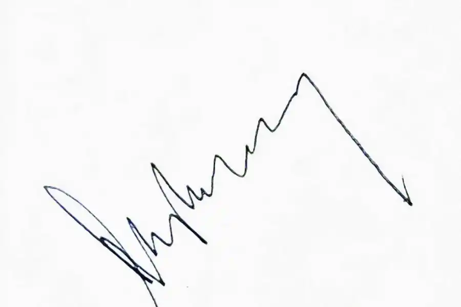 AUTÓGRAFO. Gorbachov  firmó el ejemplar del autor de esta columna.