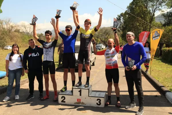 Mountain bike: una carrera con 200 ciclistas recorrió los parajes del sur tucumano