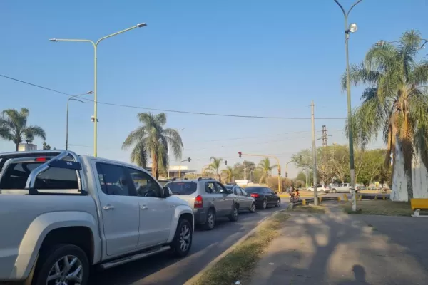 Yerba Buena: lo golpeó con un bate por un incidente de tránsito