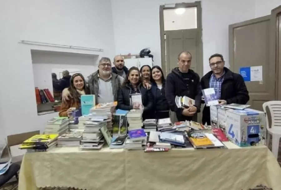 Tafí Viejo: la Casa de las Madres recibió más de 400 libros por donación