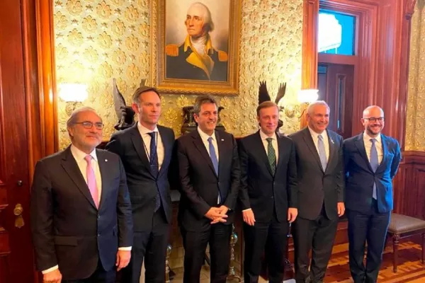 Sergio Massa se reunió en la Casa Blanca con consejeros de Joe Biden