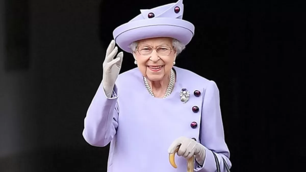 Suspenden el fútbol en Inglaterra por la muerte de la reina Isabel II: por qué el rugby sigue