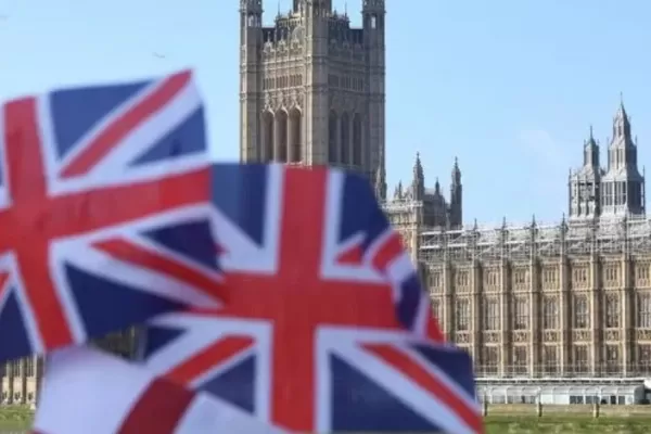 God save the King: ¿cómo es el nuevo himno del Reino Unido?