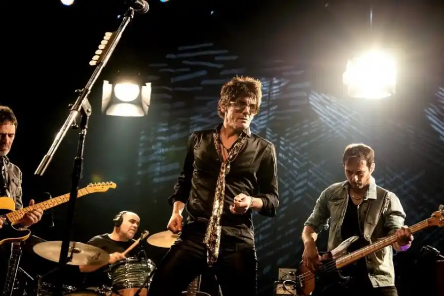 GUASONES. La banda bonaerense cultiva un rock al estilo Rolling Stones.