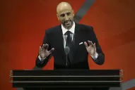 Video del emotivo discurso de Manu Ginóbili en el Hall of Fame: Te extraño, viejito