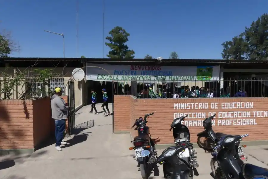 MOTIVO DE ORGULLO. Más de 500 alumnos concurren a los talleres. LA GACETA / FOTOS DE Osvaldo Ripoll