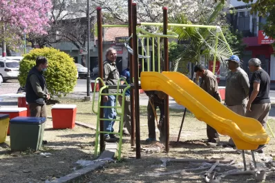 Barrio Ciudadela: jerarquizan la plaza de Bolívar y Frías Silva
