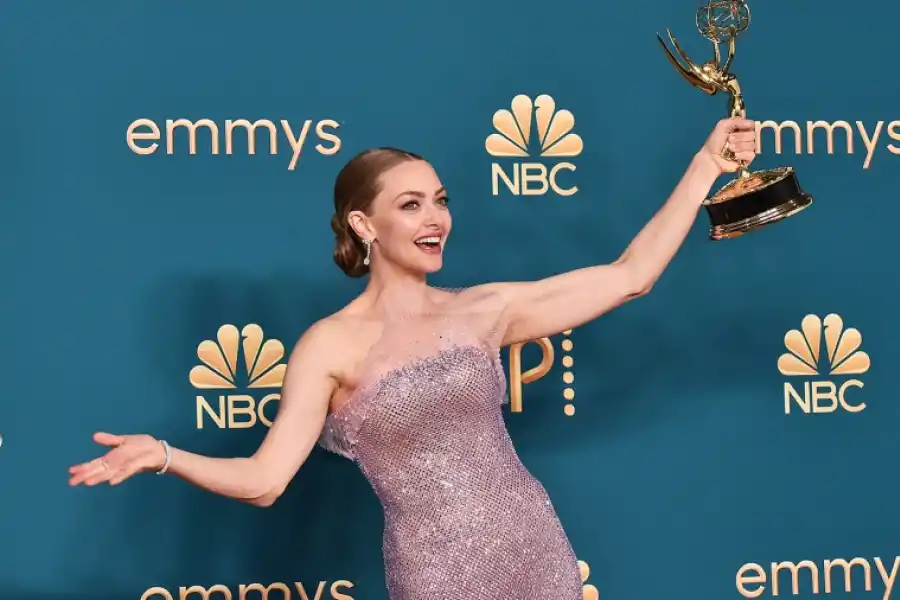 Amanda Seyfried ganó el premio a la Mejor Actriz Principal por The Dropout.