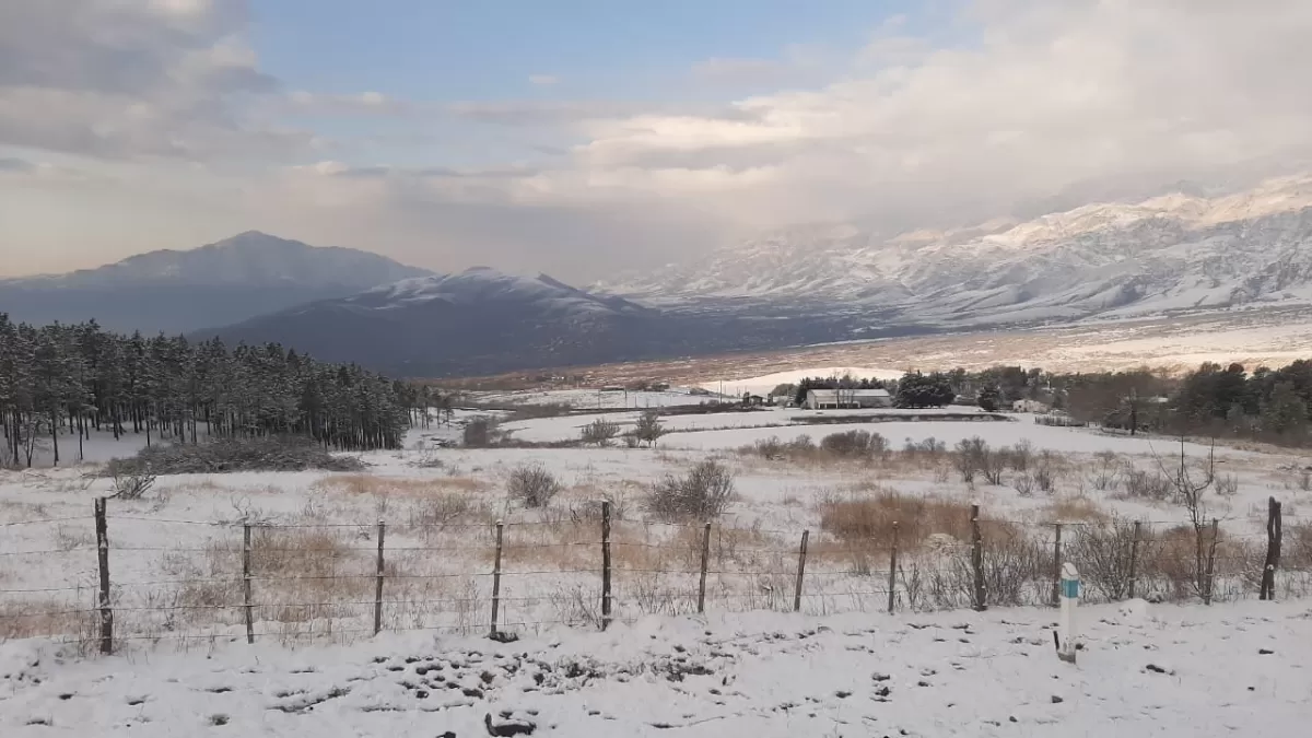 NIEVE EN TAFÍ DEL VALLE / foto GENTILEZA JAVIER ASTORGA