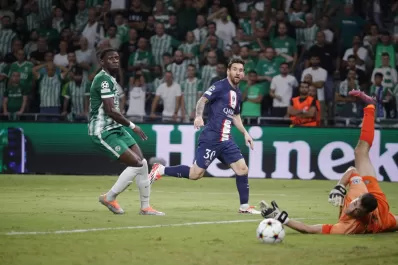 Con un gol de Messi, PSG le ganó al Maccabi Haifa en Israel