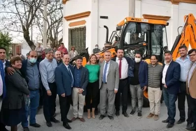 Kirchneristas, junto a jaldistas y a manzuristas en una visita a San Pedro de Colalao