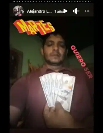 LA VÍCTIMA. Manuel “Berenjena” López subió una foto con dólares a una red social.