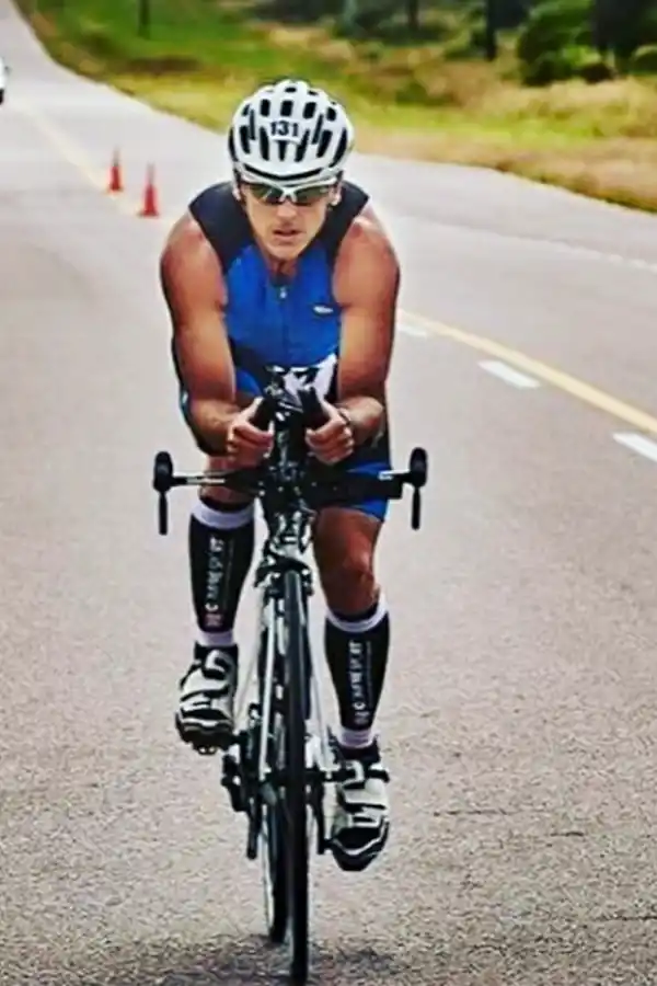 TRIATLÓN SOLIDARIO. Cuatro tucumanos correrán en Termas de Río Hondo por “Apapachando Corazones”.