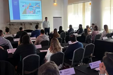 IAE presentó el programa de Formación Directiva Tucumán 2022