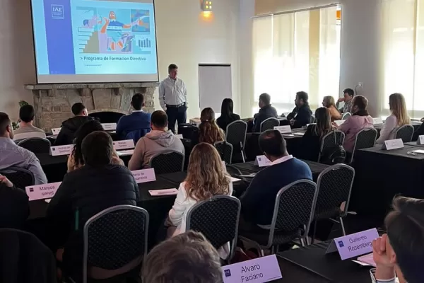 IAE presentó el programa de Formación Directiva Tucumán 2022