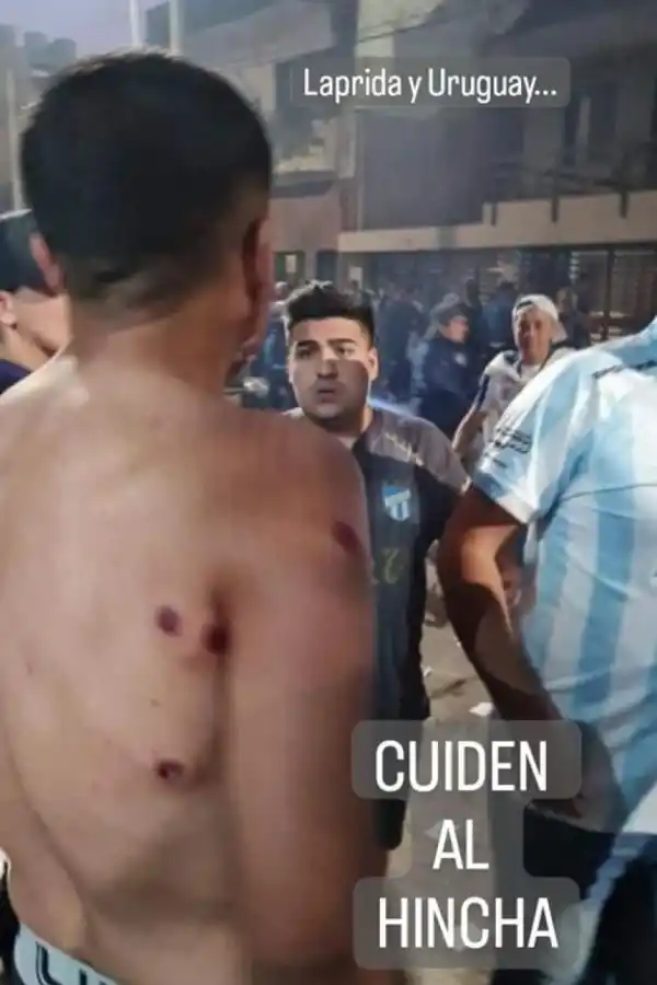 Otra de ls fotos del mismo hincha.