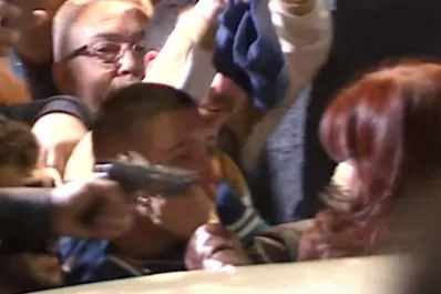 Atentado a Cristina Kirchner: Los chats que comprometen al líder de la banda de los copitos