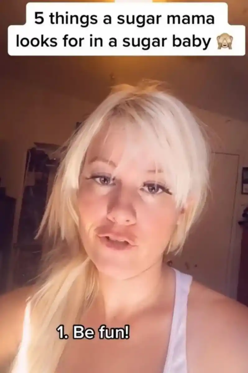 “Sugar Mama”: se separó de su esposo y paga “mil dólares por semana para que salgan conmigo”