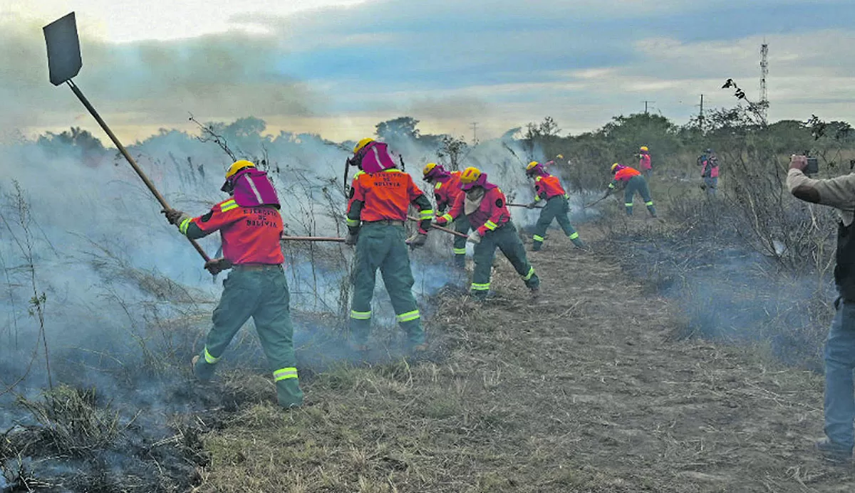 Incendios: el fuego arrasa un millón de hectáreas en Bolivia