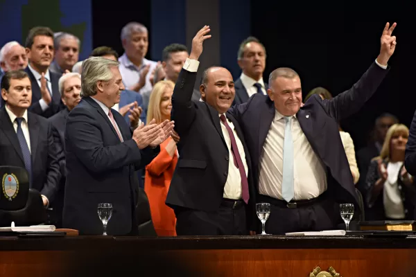 A un año de gestión transitoria: luces y sombras del interinato de Jaldo