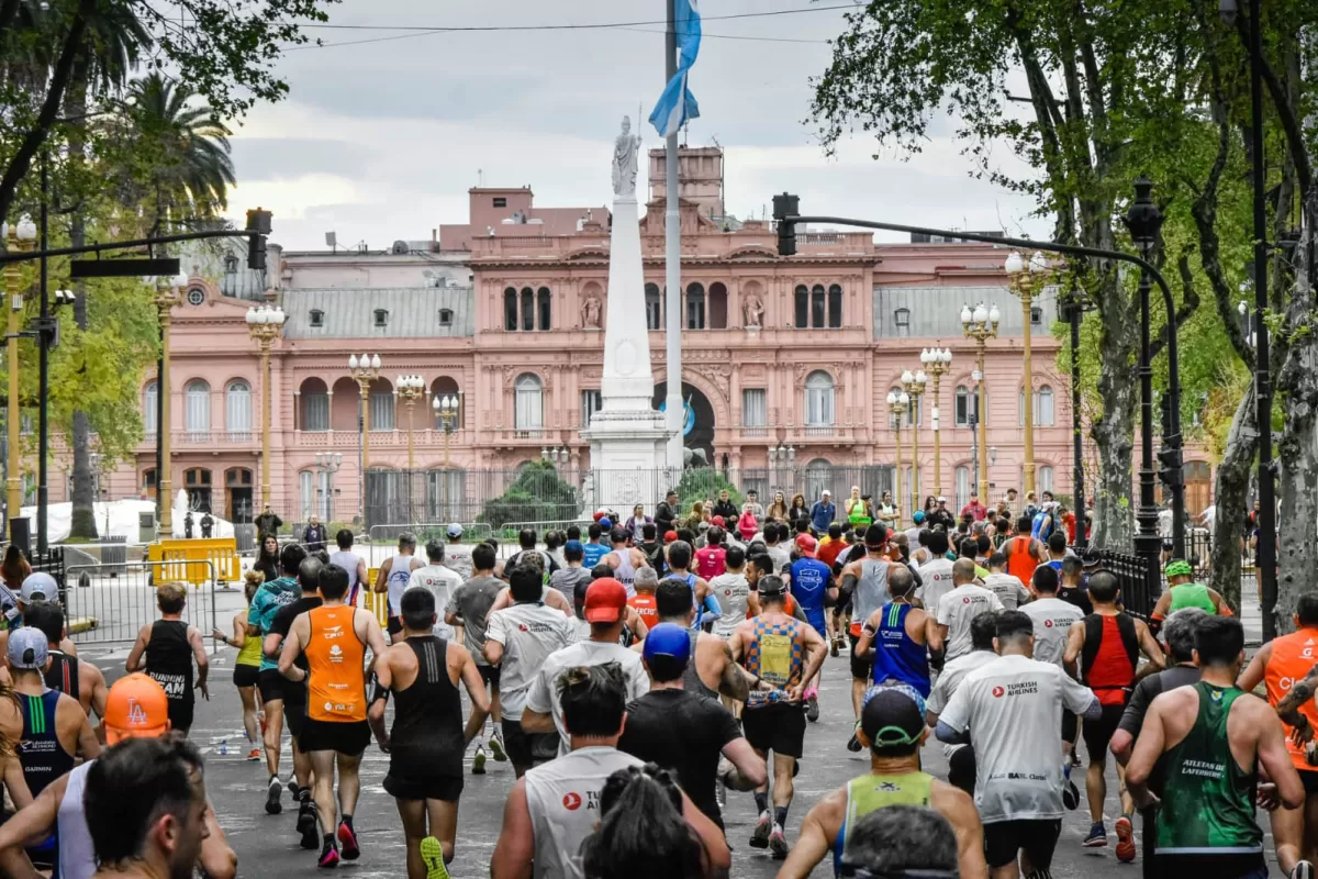 Atletas tucumanos participaron de la Maratón de Buenos Aires