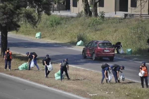 En Tucumán se movilizaron por el Día Mundial de la Limpieza