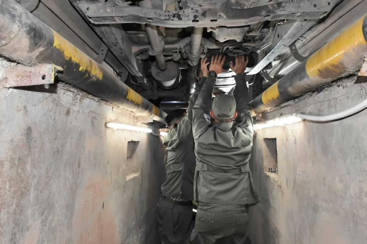 Salta: encontraron 18 kilos de cocaína dentro del tanque de combustible de una camioneta