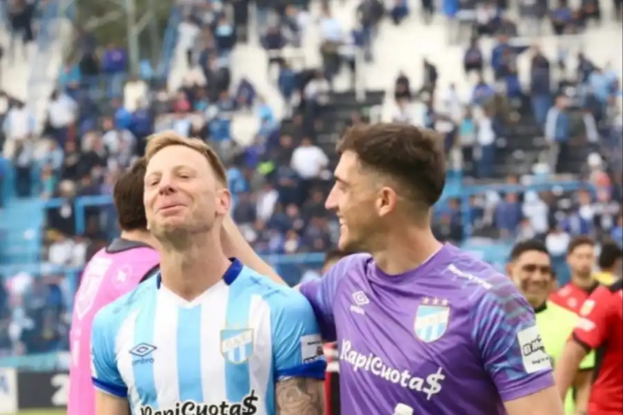 Cristian Menéndez y Tomás Marchiori.