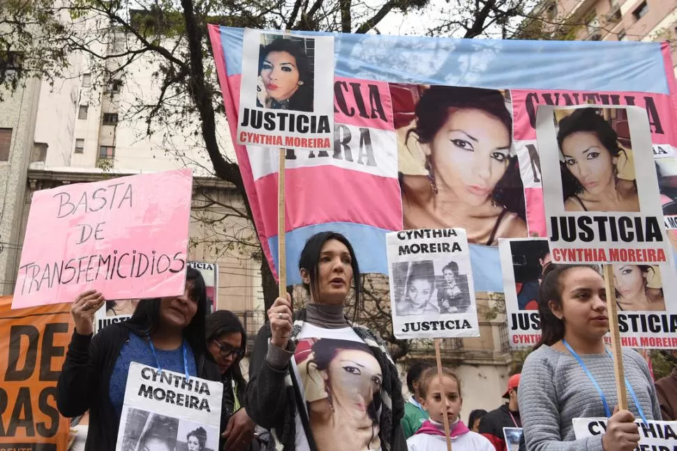 EL CASO SIGUE IMPUNE. Una de las marchas pidiendo justicia por el crimen de Cynthia Moreira. 