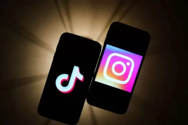 Enfrentados: juntaron 300.000 firmas para que Instagram deje de copiar a TikTok