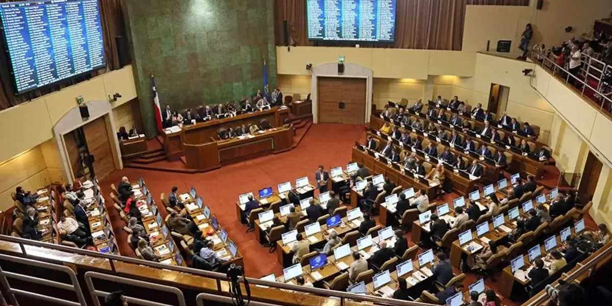 Chile: partidos políticos presentaron sus propuestas para un nuevo proceso Constituyente