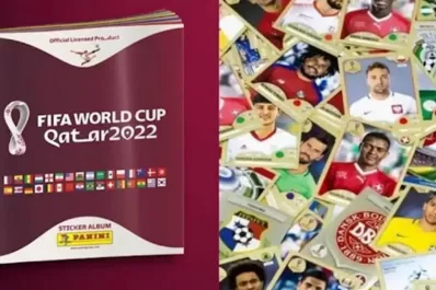 Pegó la figurita de Messi en el lugar equivocado del álbum por un error inesperado y se hizo viral: “Me confundí”