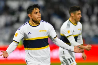 El 1 a 0 ante Godoy Cruz le alcanzó a Boca para arrebatarle la cima a Atlético Tucumán