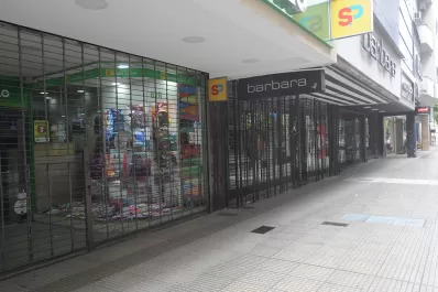 Mañana no habrá atención al público en los comercios de Tucumán