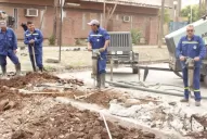 Yerba Buena: les llevaban líquido en camiones cisterna; pusieron un empalme por la baja presión del agua