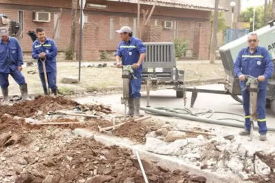 Yerba Buena: les llevaban líquido en camiones cisterna; pusieron un empalme por la baja presión del agua