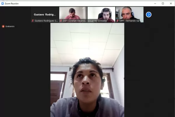 Domiciliaria para la mujer que apuñaló a una embarazada