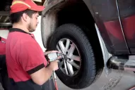 Neumáticos: Hubo acuerdo en el conflicto, tras intensas negociaciones entre el Gobierno, el gremio y las empresas