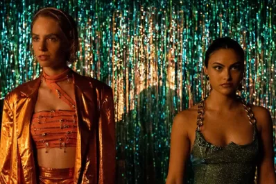 La venganza de dos adolescentes muy enojadas que se intercambian las víctimas