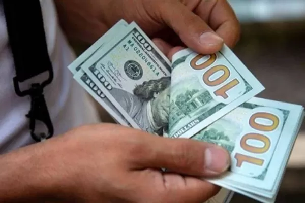 El dólar blue sube cuatro unidades y se negocia a $ 290