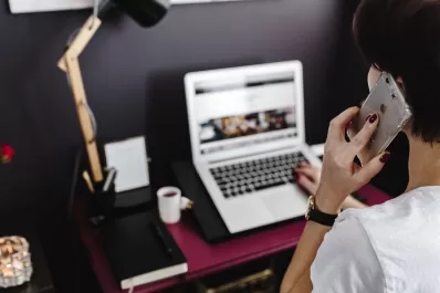 Cuáles son las empresas españolas para hacer homeoffice desde Argentina