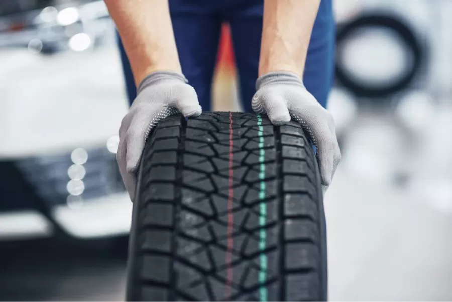 Conflicto con los neumáticos: ¿en qué consiste la tan mentada importación de emergencia?