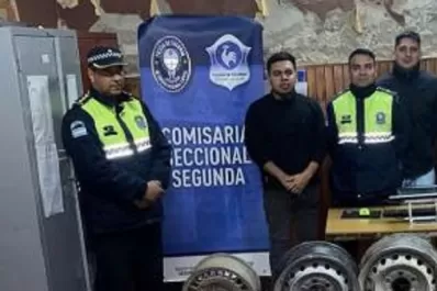 El robo de una camioneta disparó una serie de allanamientos