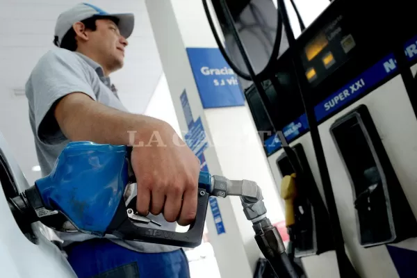 Las asimetrías de Argentina incrementan el costo de los combustibles en el Norte