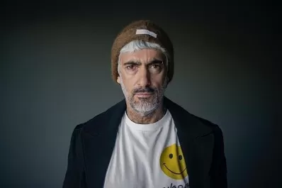 “Bullshit”: una cita con el humor irreverente