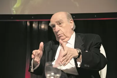 Julio María Sanguinetti: “El político debe tener una inhibición ética en la democracia”