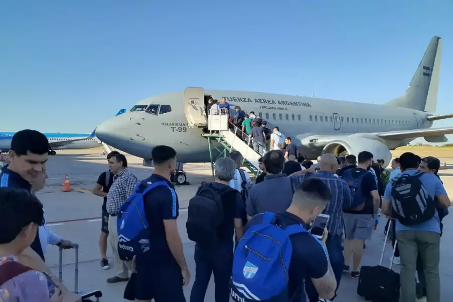 ATLÉTICO TUCUMÁN., RUMBO A PARANÁ. El plantel va en busca de tres puntos clave ante Patronato.